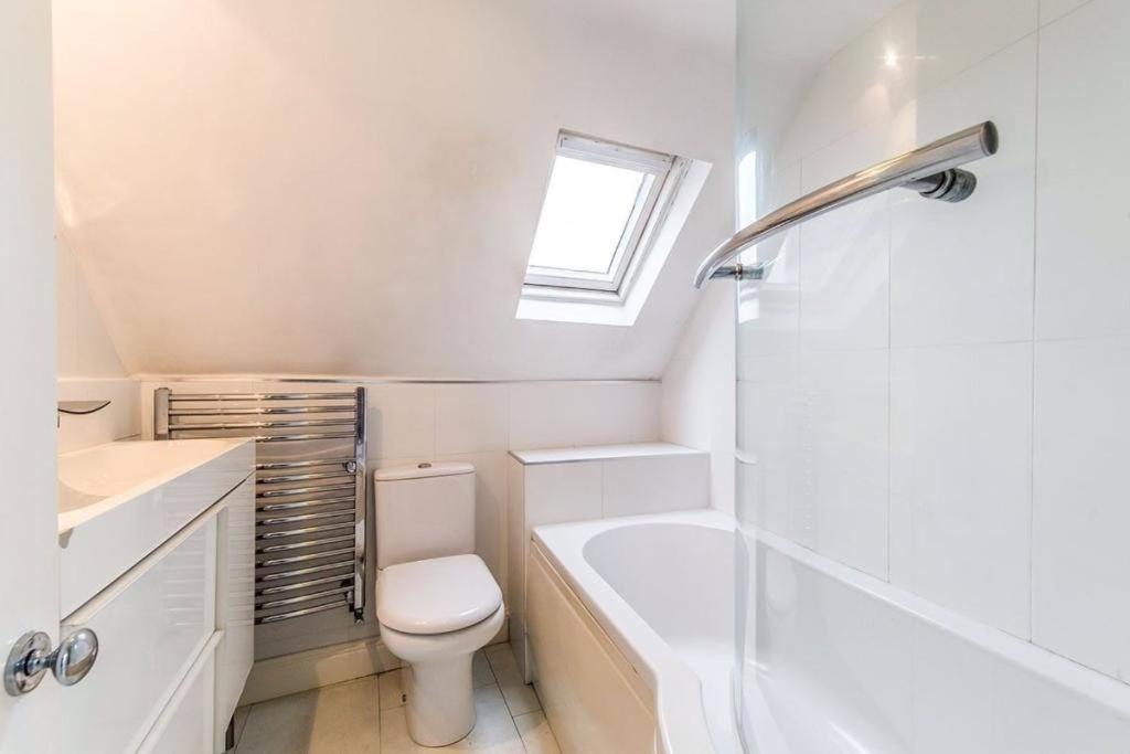 Beautiful Apartment In The Heart Of Rochester Рочестер Экстерьер фото